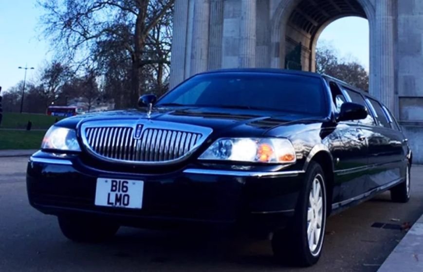 Classic Lincoln Premiere corporate limo London